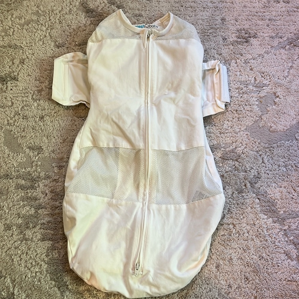 NEW Happiest Baby swaddle from SNOO